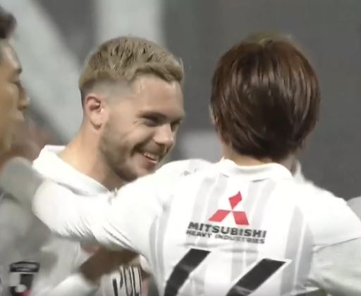 Consadole Sapporo 1-1 Urawa Red