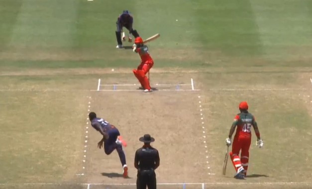 Hodge's quick-fire 28 wins it for Blasters