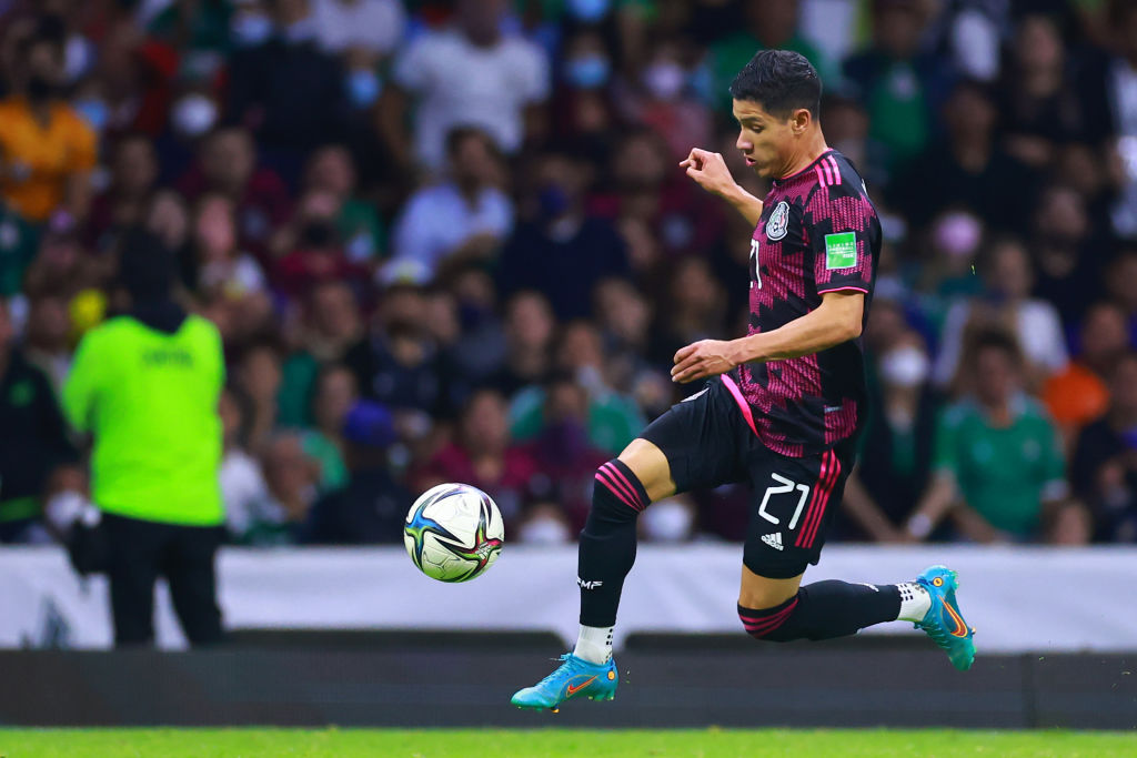Mexico win 2-0 over El Salvador
