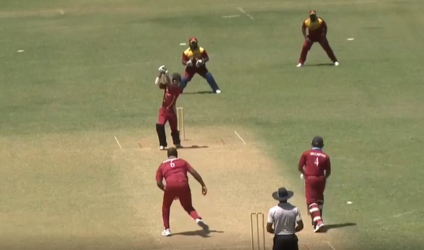 Merchant's 19-ball 40 steers Titans to victory