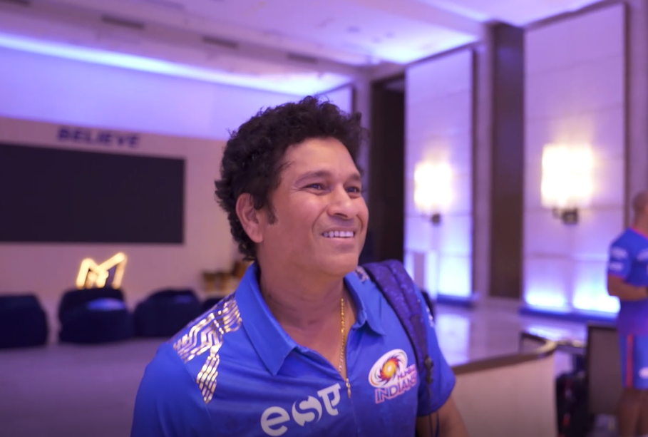 Wishes pour in from MI players as Sachin turns 49