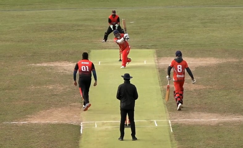 444666! Gholiya's power hitting