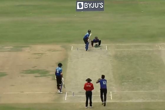 Nikhil's resilient knock sees JRO pip MRC