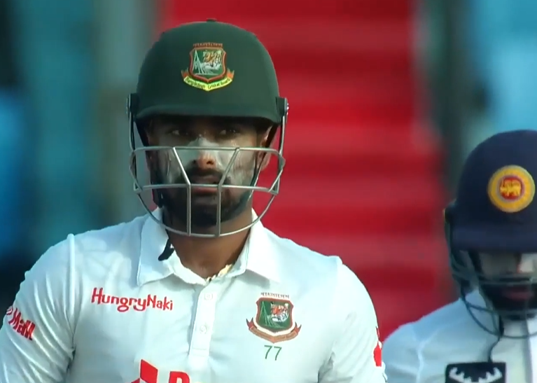 Day 3: Mushfiqur Rahim, Liton Das help BAN hold fort