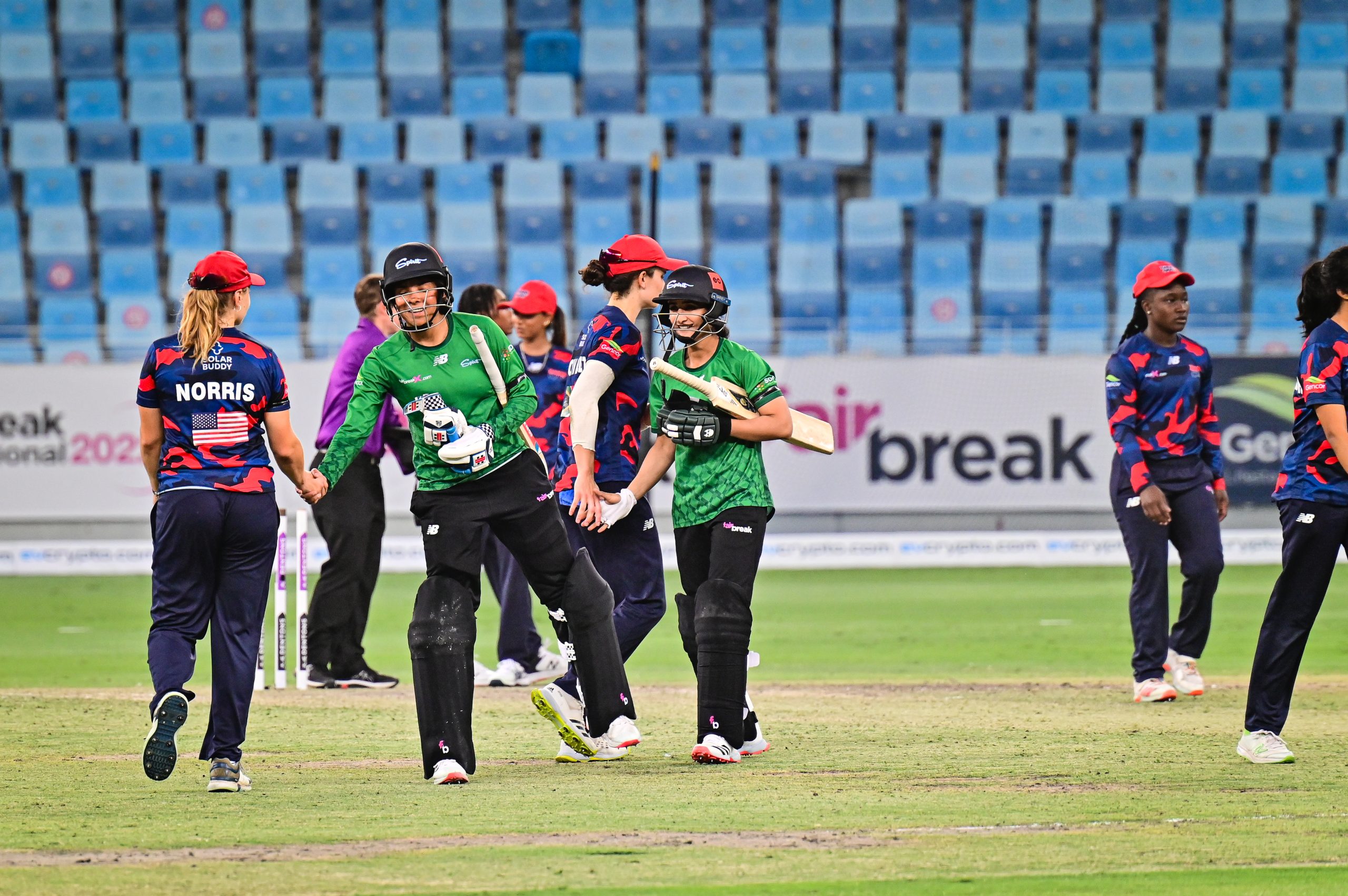 Dunkley's 123* steers Spirit home