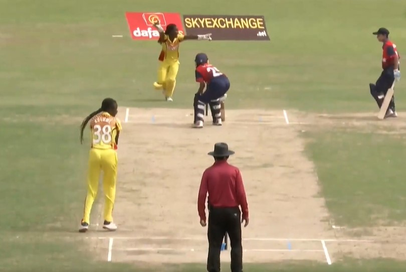 Hilarious! Batter gets run-out on both ends