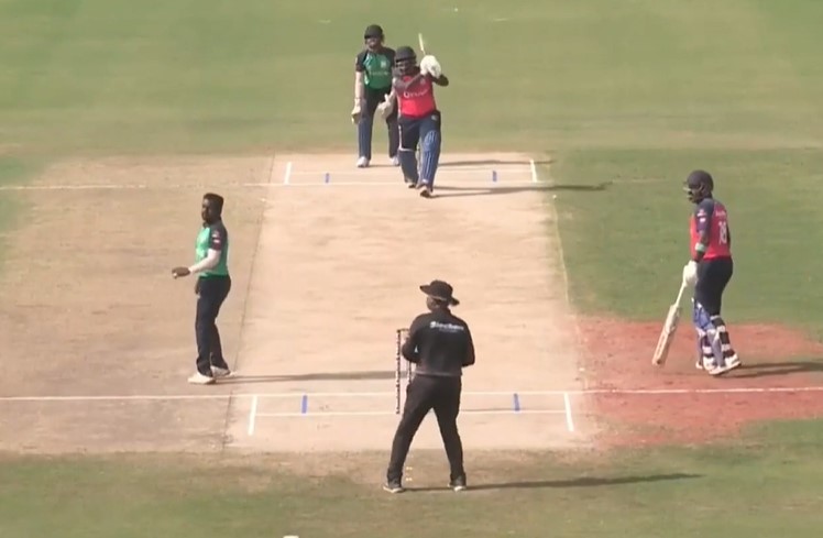 44466! Vikneshwaran's blitz in Pondicherry T10