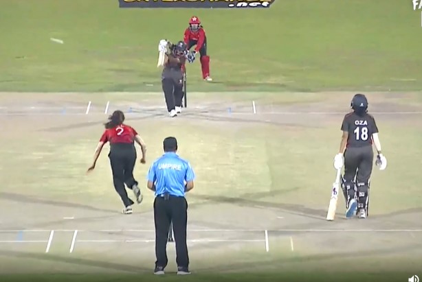 Kavisha's 61* helps UAE women bag series