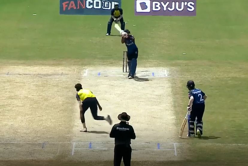 Thivagar shines as Kings win last-over thriller