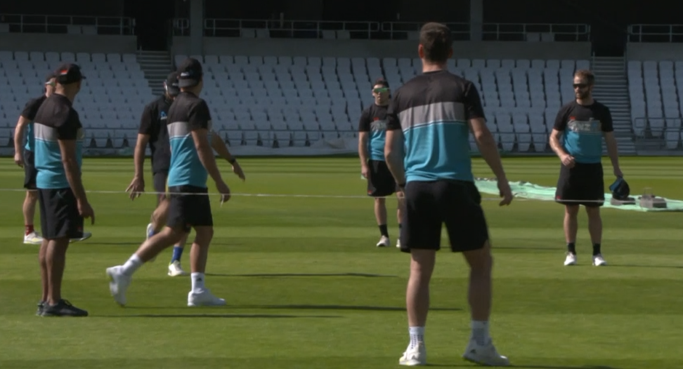 Kiwis at Headingley train for series finale test against ENG
