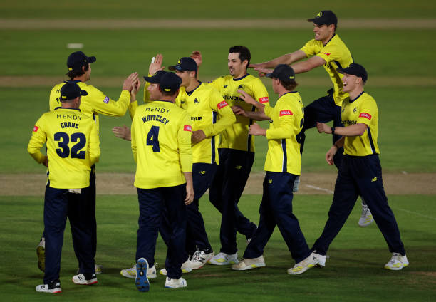 McDermott, Dawson shine as Hampshire overcome Sussex by 22 runs