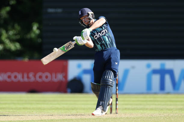 Jos Buttler's fine form continues with 86*