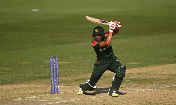 Mahmudullah gets into groove with a watchful 41*