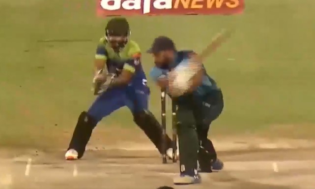446446! Sandeep Singh takes Muhammad Azhar to cleaners