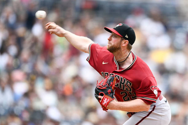 MLB: San Diego Padres v Arizona Diamondbacks - Highlights