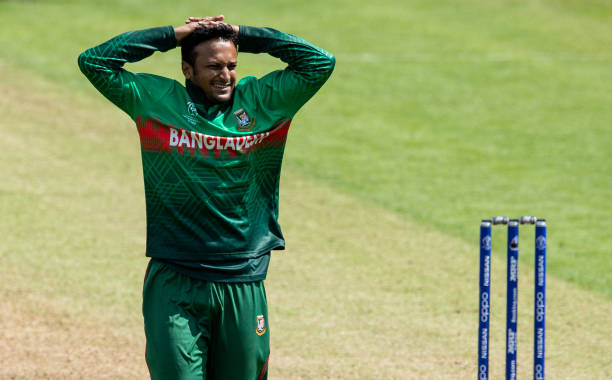 6466! Powell takes Shakib for a ride