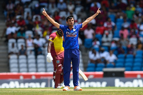 Ravi Bishnoi spins the web to pick up 2 wickets