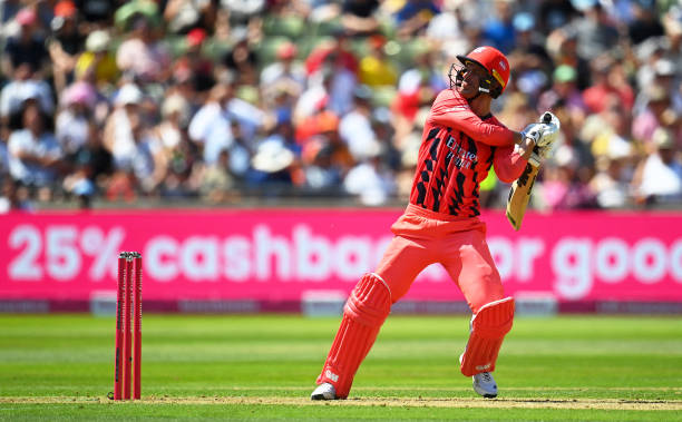 6 fours and 2 sixes! Dane Vilas' blistering 63 off 36