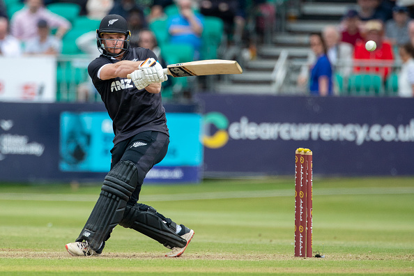 Glenn Phillips' resilient 56 takes NZ over the line