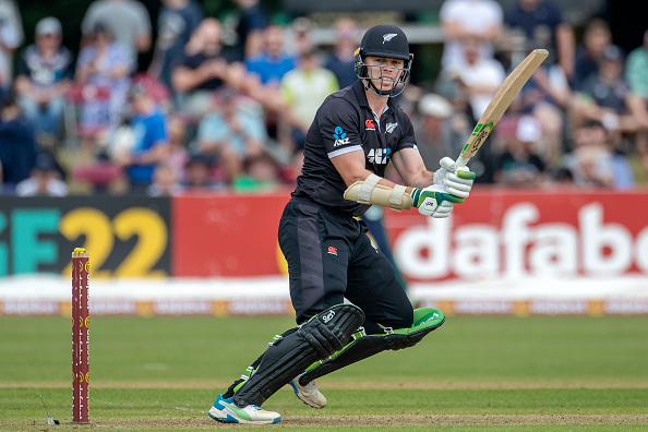 61* at a SR of 244! Bracewell smashes SCO bowlers