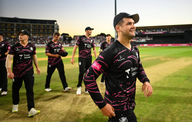 Rossouw's blistering knock helps Somerset seal massive 191-run win