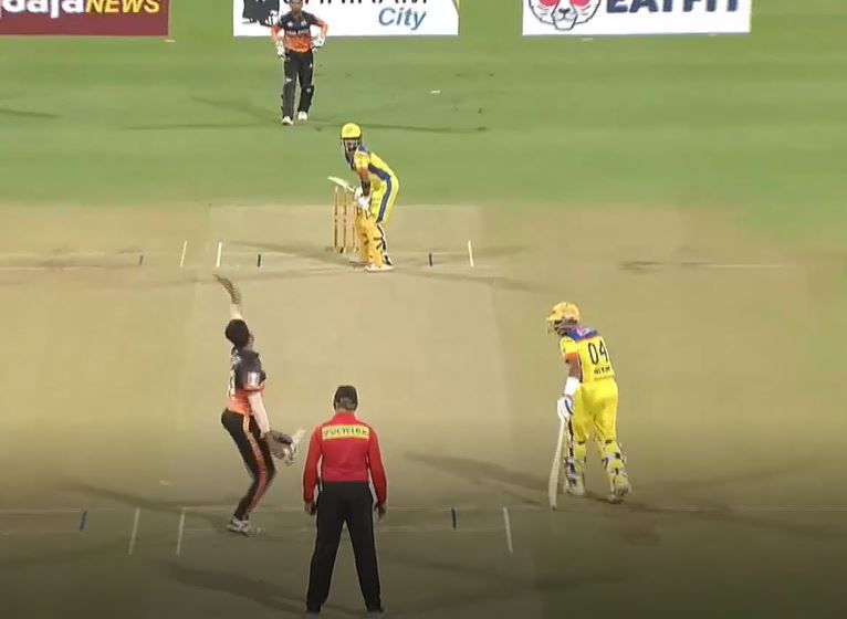 Last Ball Thriller! MW defeat HT by 3 runs