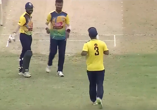 Rajjakuddin Ahmed's 4-fer restricts KAH to 89