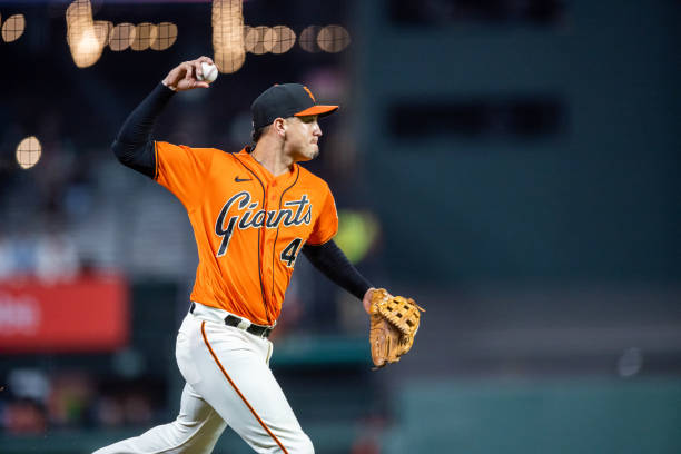 MLB: San Francisco Giants v Pittsburgh Pirates – Highlights