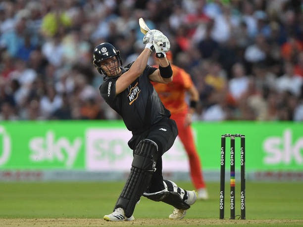 Match 28, 1st Inns: All sixes