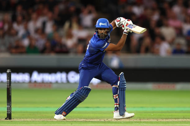 Ravi Bopara's quickfire knock of 45 helps LNS reach 139