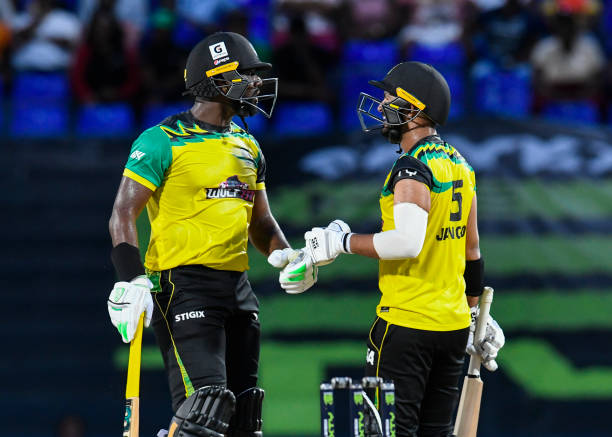 CARNAGE! 283 runs scored off 120 balls