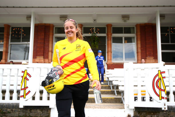 Freeborn's heroic 45* guides TRT-W to a respectable total