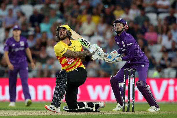 Hales' blistering knock of 43 guides Rockets to a strong start
