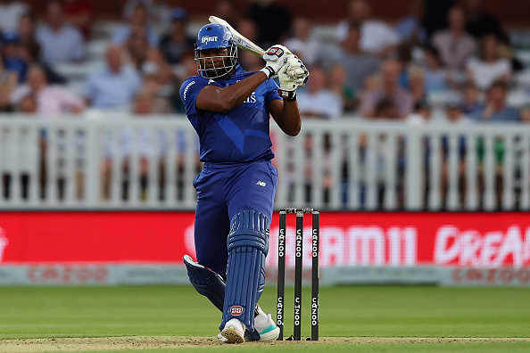 Pollard plays a crucial knock of 25 off 17