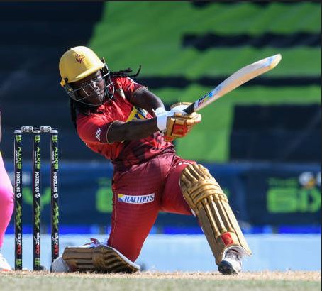 22 off 15! Dottin wins it for TKR-W