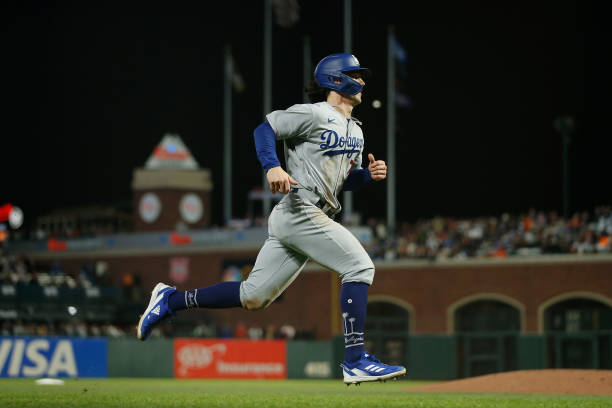 MLB: San Francisco Giants v Los Angeles Dodgers - Highlights