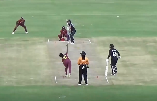 Lauren Down's gritty 53 guides NZ-W to a decent total