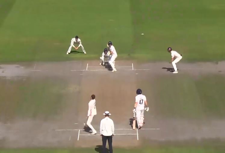County Championship: LAN v YOR, Day 3 – Highlights