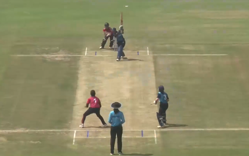 Mrudhula plays a match-winning knock of 51* for Sapphire