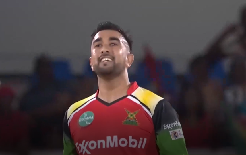 4 for 36! Shamsi shows class with his top spell