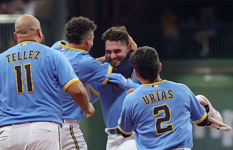 MLB: Milwaukee Brewers v New York Yankees – Highlights