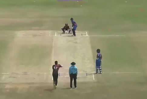 Roger's 60 off 49 helps Tuskers put up 154