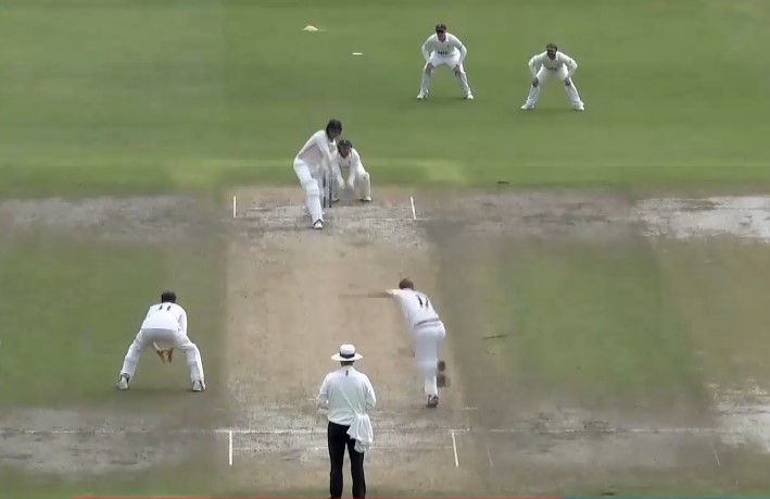 County Championship: LAN v YOR, Day 1 - Highlights