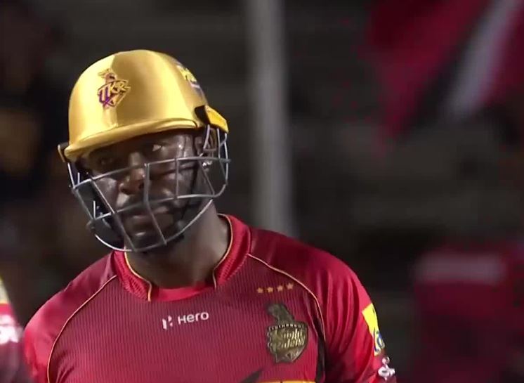 22 needed off 6! Russell almost wins it for TKR