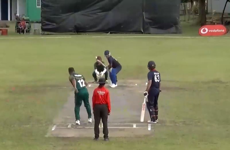 2 Fours, 5 Sixes! Sululoto's electrifying knock of 44
