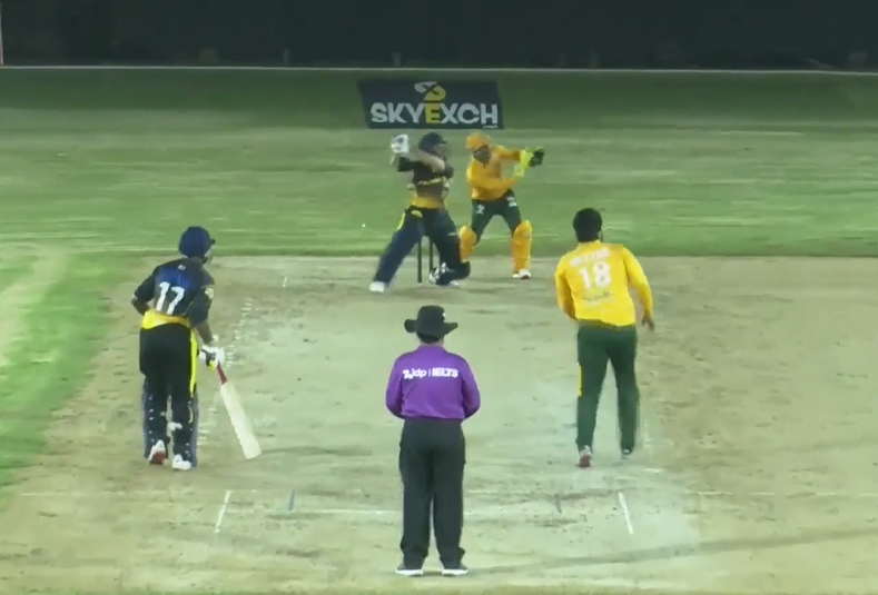 Meezan Ali's 3-fer puts Al Hajery on the backfoot