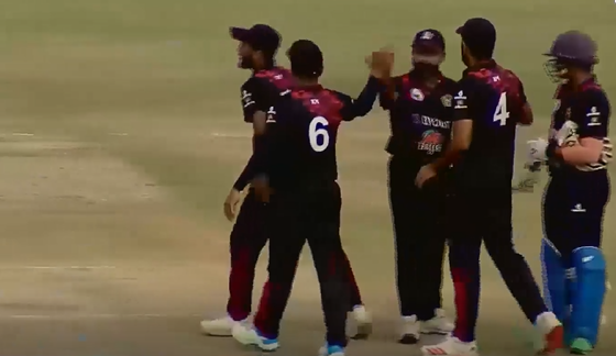 Eagles thump Panthers by 95 runs to book finals berth