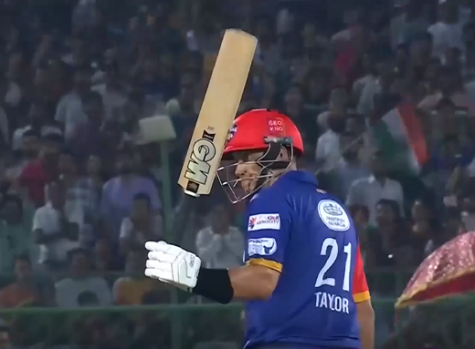 4 Fours, 8 Sixes! Taylor's swashbuckling knock of 82