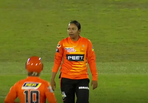 Alana King's 3-fer blows Hobart Hurricanes to bits