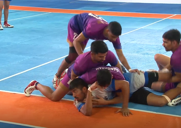 Match 102: Best Defender – Lokesh Ghosliya